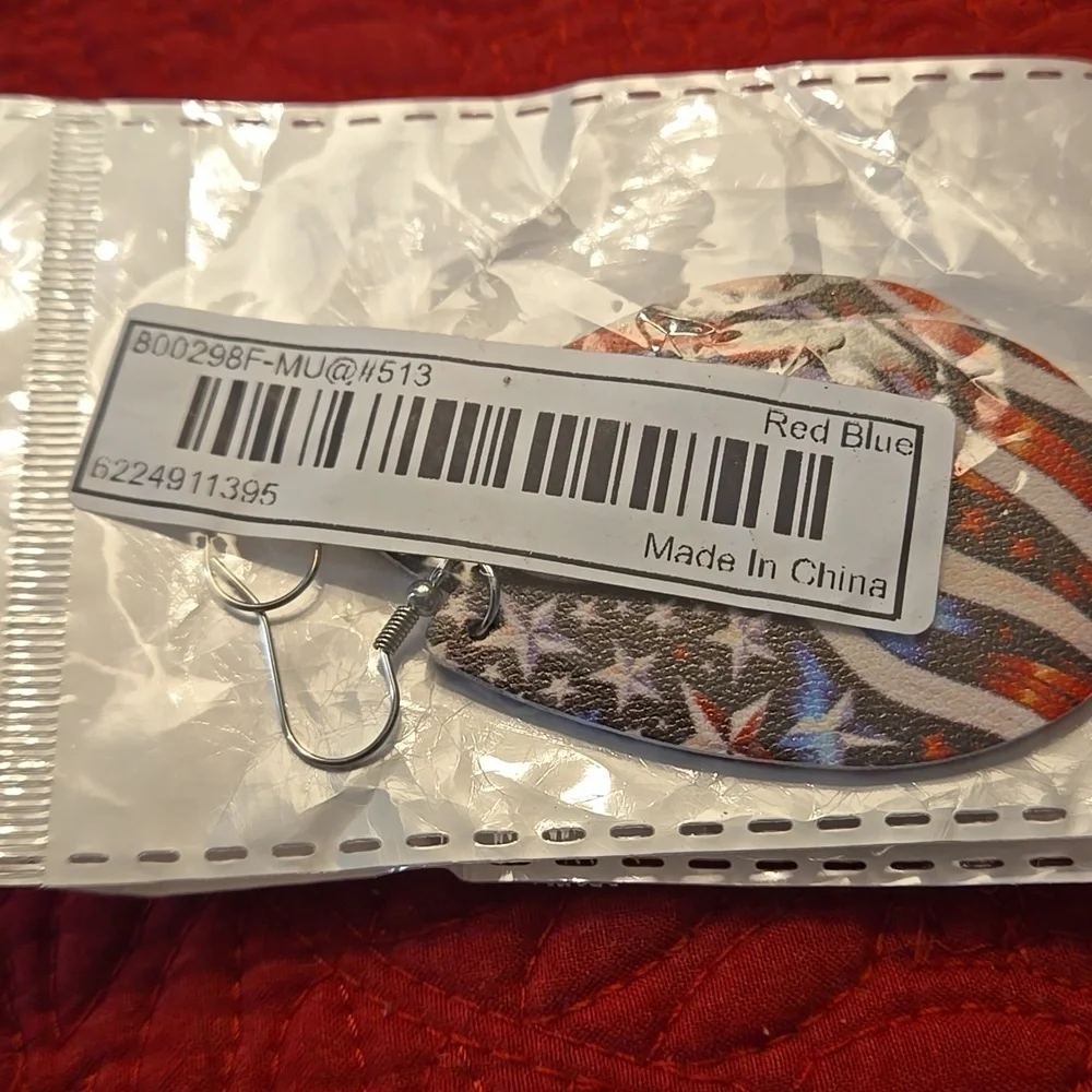 Red And Blue Five-Pointed Star Flag Pattern Leather Earrings Independence Day